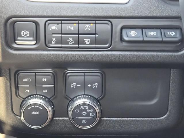 2024 GMC Yukon 4WD AT4