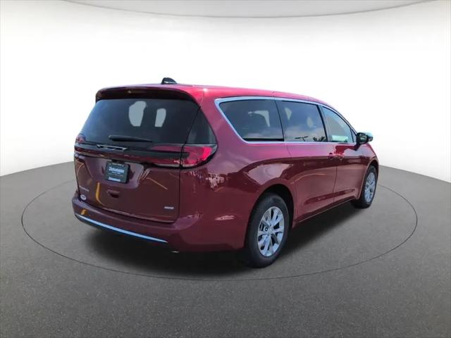 2027 Chrysler Pacifica Select AWD