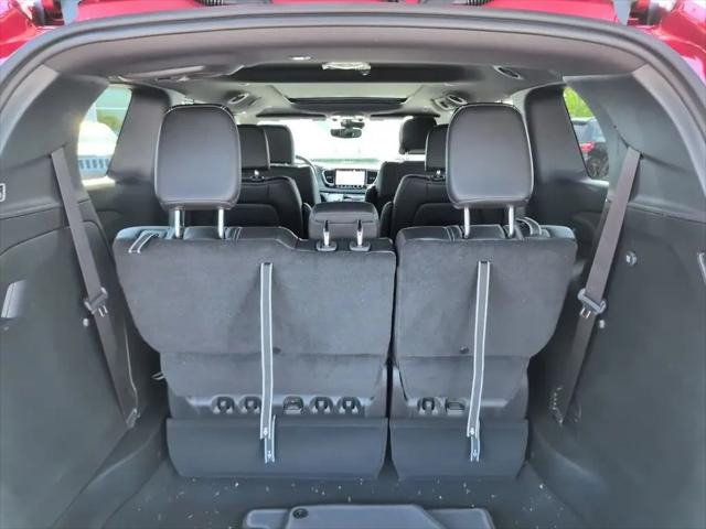 2027 Chrysler Pacifica Select AWD