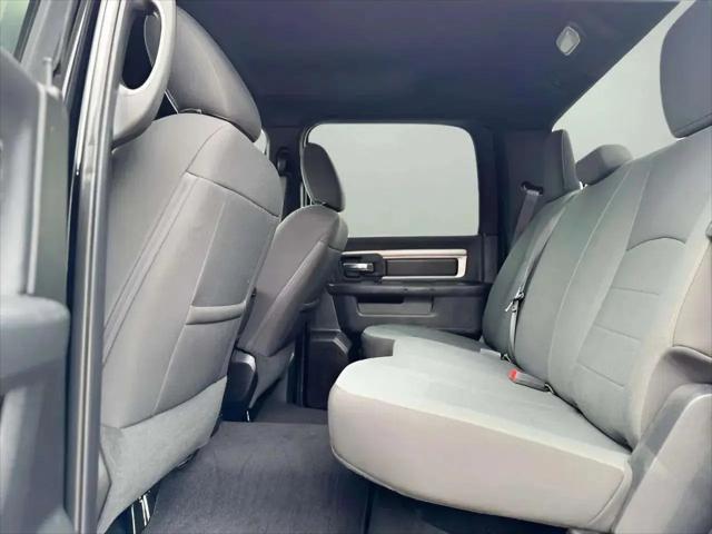 2022 Ram 1500 Classic Warlock Crew Cab 4x4 5'7" Box