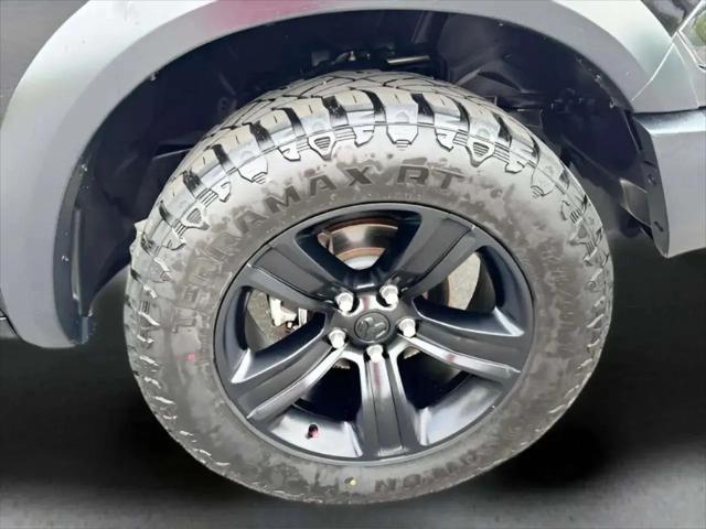 2022 Ram 1500 Classic Warlock Crew Cab 4x4 5'7" Box