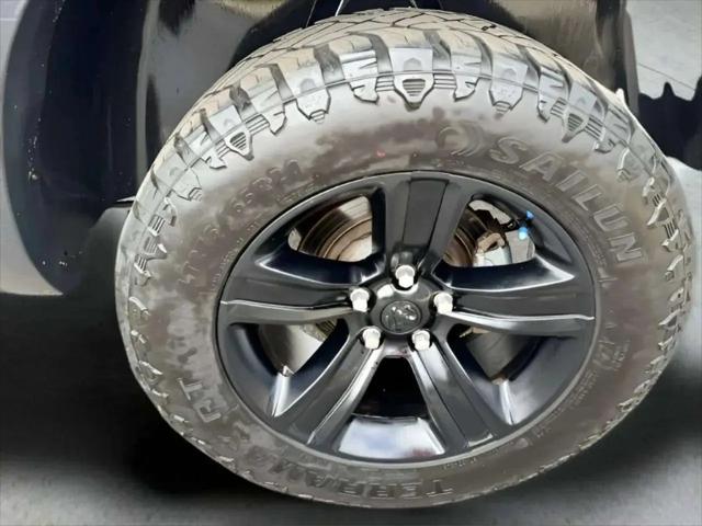 2022 Ram 1500 Classic Warlock Crew Cab 4x4 5'7" Box