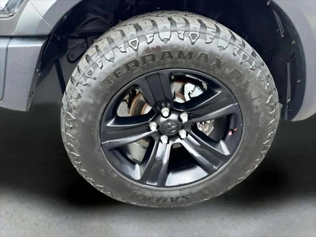 2022 Ram 1500 Classic Warlock Crew Cab 4x4 5'7" Box