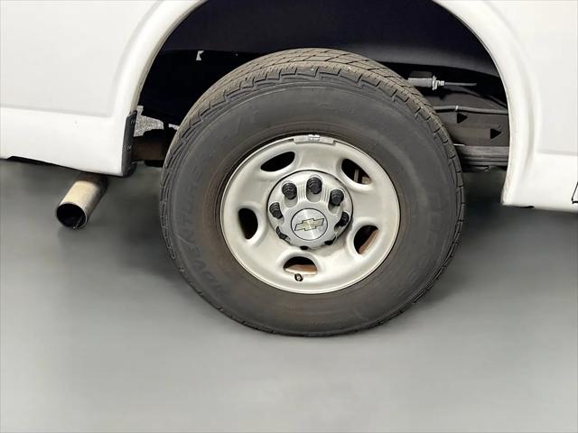 2021 Chevrolet Express Cargo Van RWD 2500 Regular Wheelbase WT