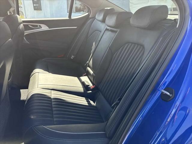 2021 Genesis G70 3.3T RWD