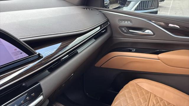 2023 Cadillac Escalade ESV 4WD Sport