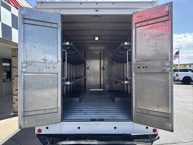 2023 Ford Transit Cutaway T-350
