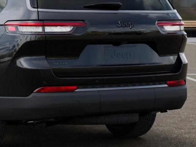 2026 Jeep Grand Cherokee L Altitude 4x4