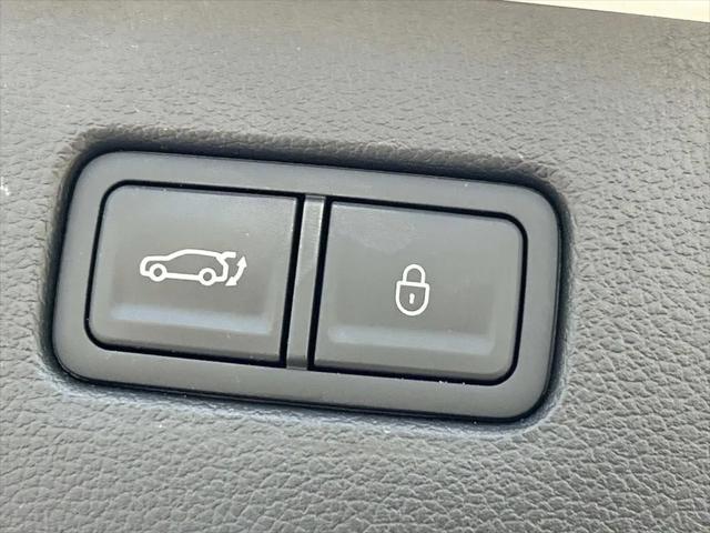 2025 Genesis GV80 2.5T Standard AWD