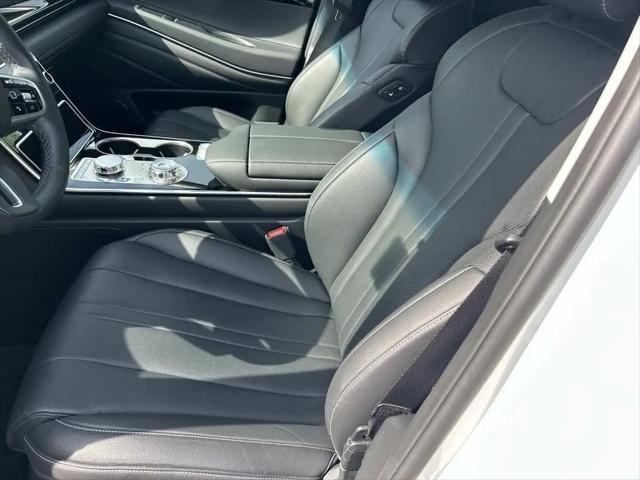 2025 Genesis GV80 2.5T Standard AWD