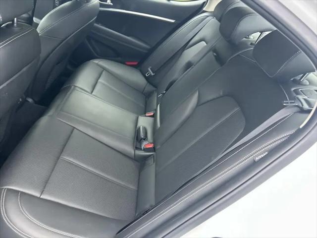 2025 Genesis G70 2.5T AWD