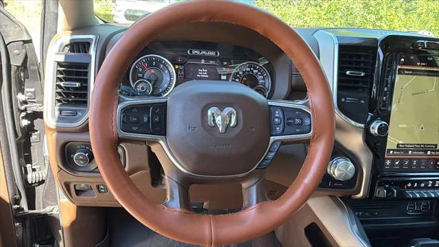 2019 Ram 1500 Laramie Crew Cab 4x4 5'7" Box