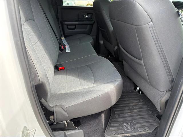 2023 Ram 1500 Classic Warlock Quad Cab 4x4 6'4" Box