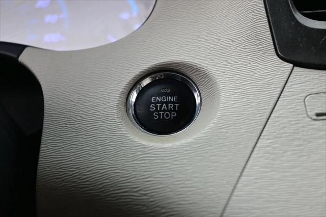 2013 Toyota Sienna XLE 7 Passenger