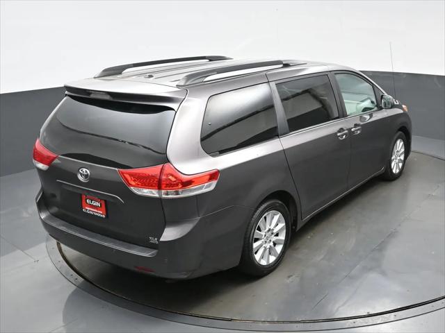 2013 Toyota Sienna XLE 7 Passenger