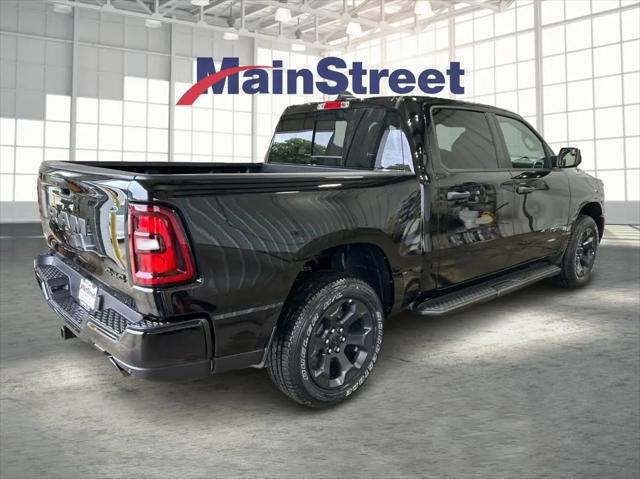 2026 Ram 1500 Express Crew Cab 4x4 5'7" Box