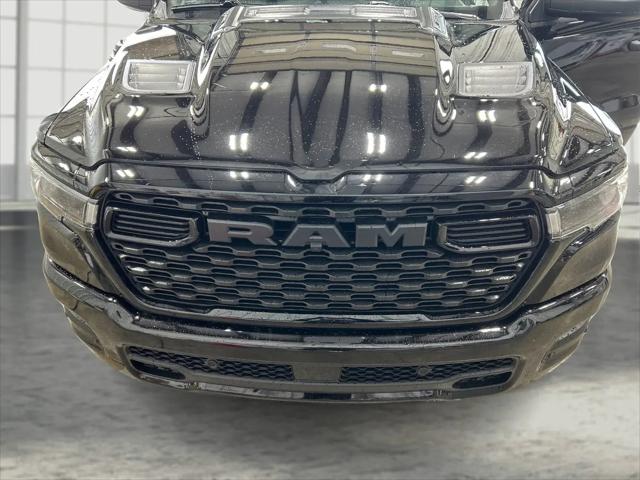 2026 Ram 1500 Express Crew Cab 4x4 5'7" Box