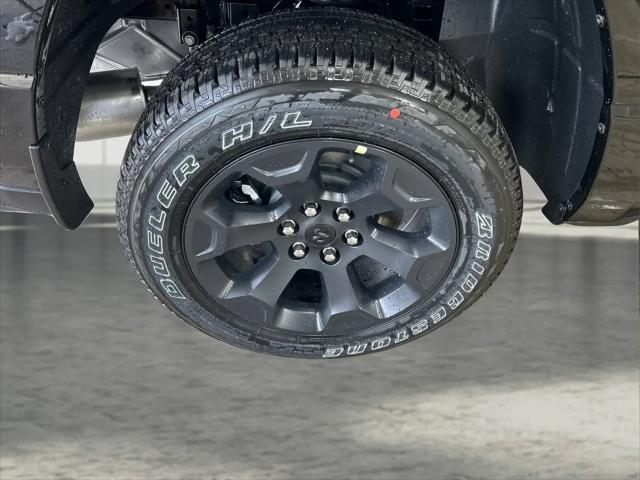 2026 Ram 1500 Express Crew Cab 4x4 5'7" Box