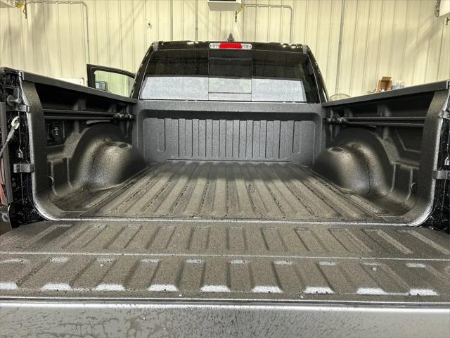2026 Ram 1500 Express Crew Cab 4x4 5'7" Box