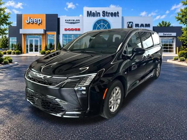 2027 Chrysler Pacifica Select for sale in Lansing, KS