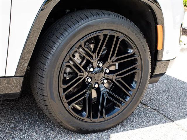 2024 Jeep Wagoneer Series II Carbide 4x4