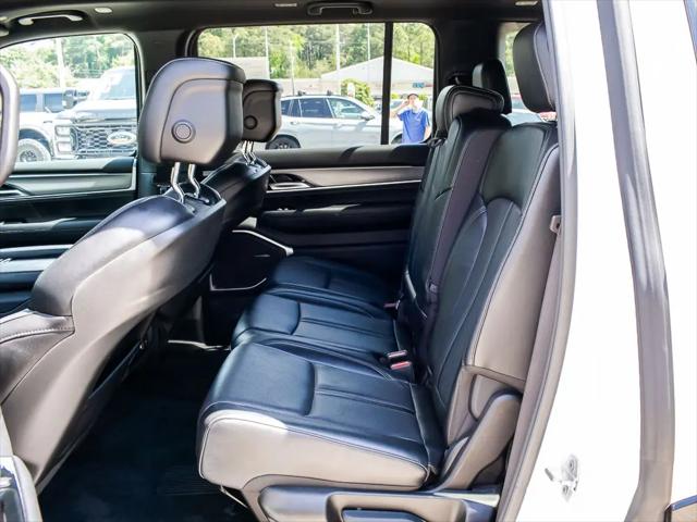 2024 Jeep Wagoneer Series II Carbide 4x4