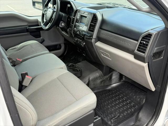 2017 Ford F-550 XL