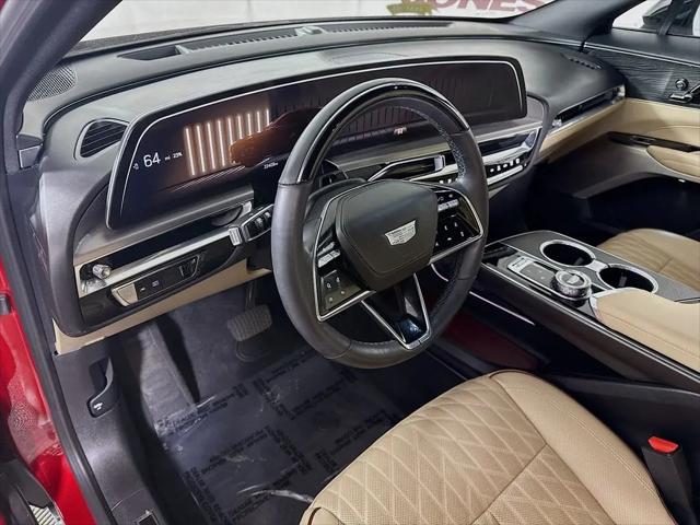 2024 Cadillac iQ Luxury w/1SE
