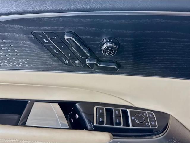 2024 Cadillac iQ Luxury w/1SE