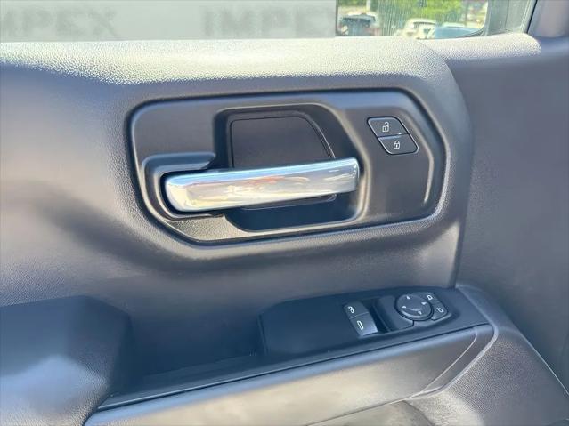 2022 Chevrolet Silverado 1500 2WD Regular Cab Long Bed WT