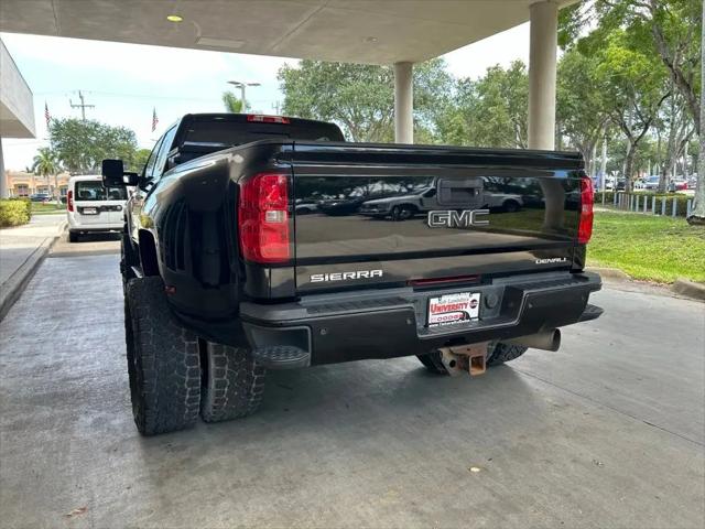 2016 GMC Sierra 3500HD Denali