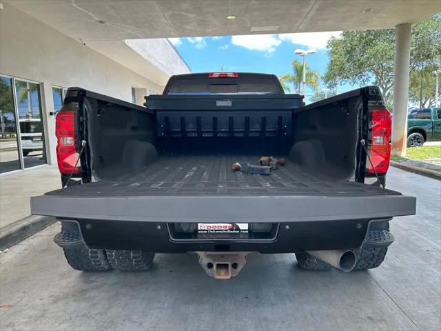 2016 GMC Sierra 3500HD Denali
