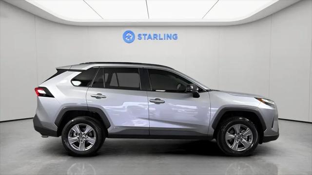 2025 Toyota RAV4 Hybrid LE