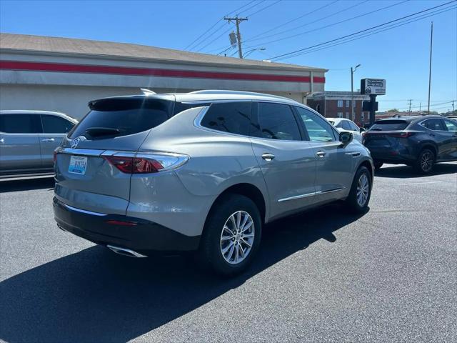 2024 Buick Enclave Essence FWD