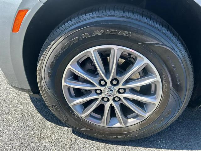 2024 Buick Enclave Essence FWD