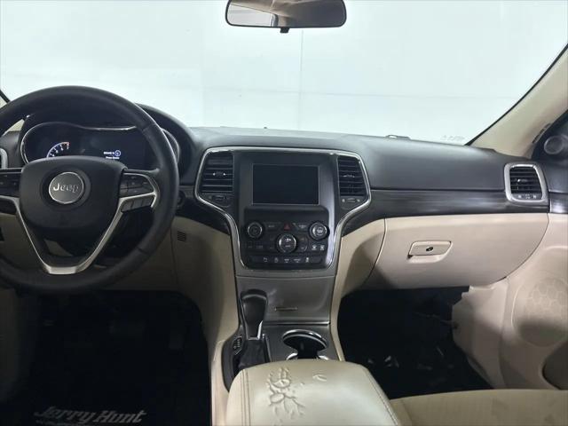 2021 Jeep Grand Cherokee Laredo E 4x2