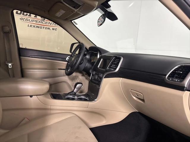 2021 Jeep Grand Cherokee Laredo E 4x2