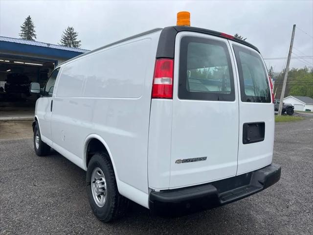 2020 Chevrolet Express Cargo Van RWD 2500 Regular Wheelbase WT