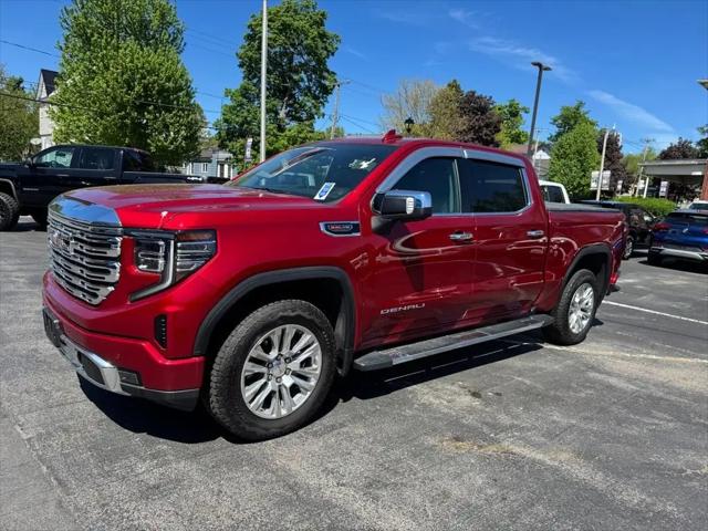 2023 GMC Sierra 1500 4WD Crew Cab Short Box Denali