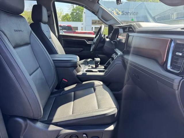 2023 GMC Sierra 1500 4WD Crew Cab Short Box Denali