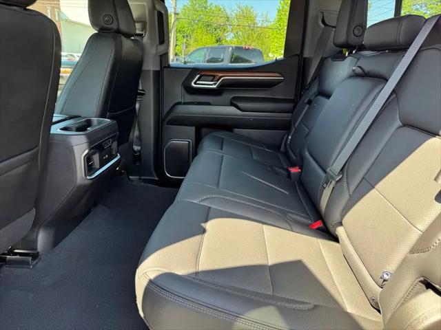 2023 GMC Sierra 1500 4WD Crew Cab Short Box Denali