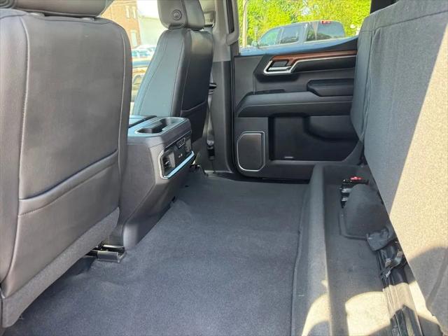 2023 GMC Sierra 1500 4WD Crew Cab Short Box Denali