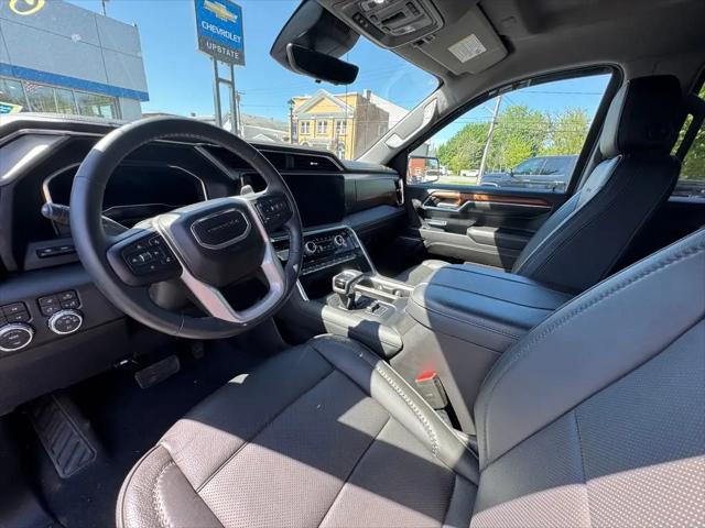 2023 GMC Sierra 1500 4WD Crew Cab Short Box Denali
