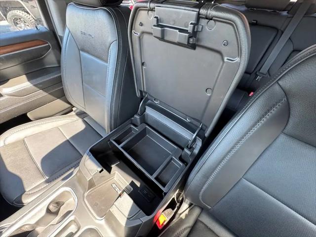 2023 GMC Sierra 1500 4WD Crew Cab Short Box Denali