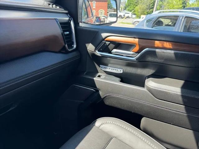 2023 GMC Sierra 1500 4WD Crew Cab Short Box Denali