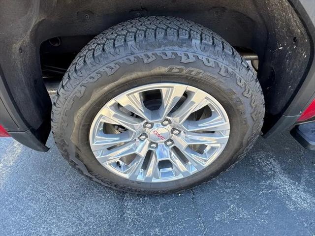 2023 GMC Sierra 1500 4WD Crew Cab Short Box Denali