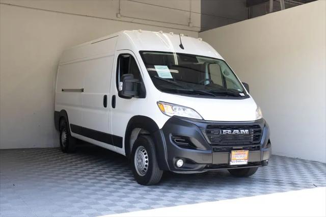 2025 Ram ProMaster 2500 Cargo Van Tradesman High Roof 159" WB w/Pass Seat