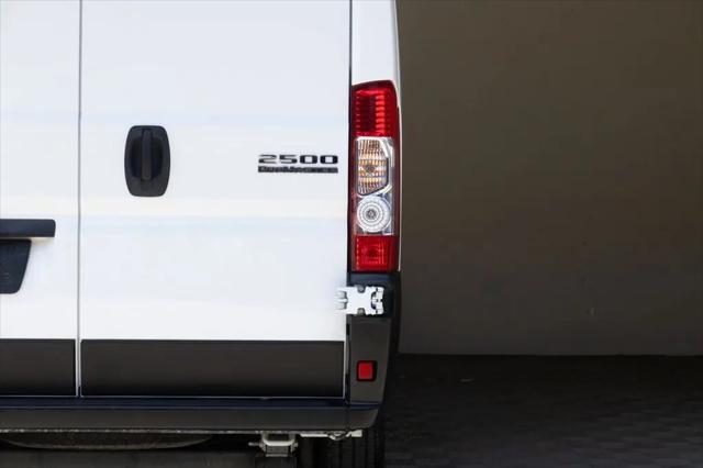 2025 Ram ProMaster 2500 Cargo Van Tradesman High Roof 159" WB w/Pass Seat