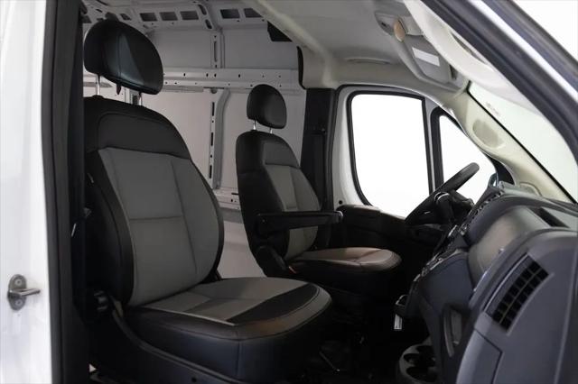 2025 Ram ProMaster 2500 Cargo Van Tradesman High Roof 159" WB w/Pass Seat