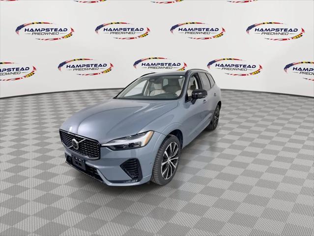 2023 Volvo XC60 B5 Plus Dark Theme